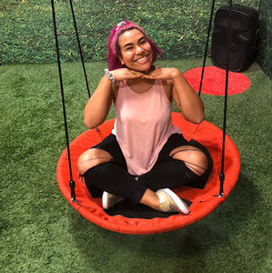 Meet your Posher, Alex